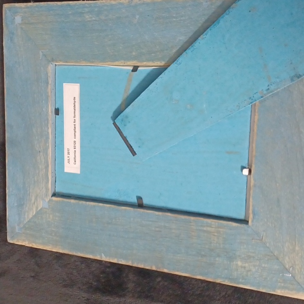 Frame - Picture 5 of 5